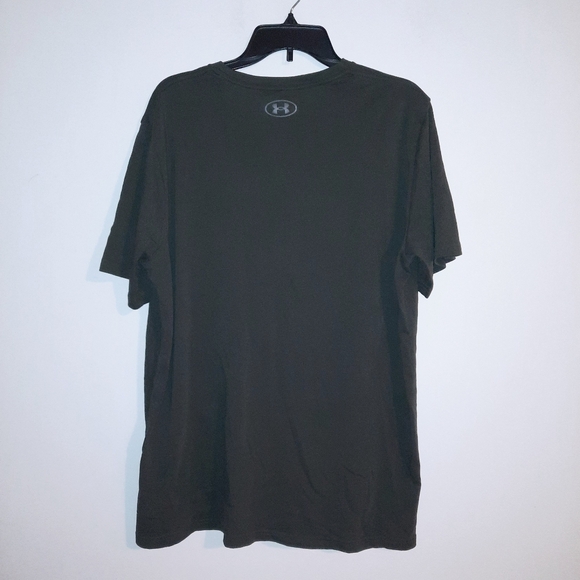 2/$25 - Under Armour short sleeve t-shirt Size XXL - Picture 2 of 8